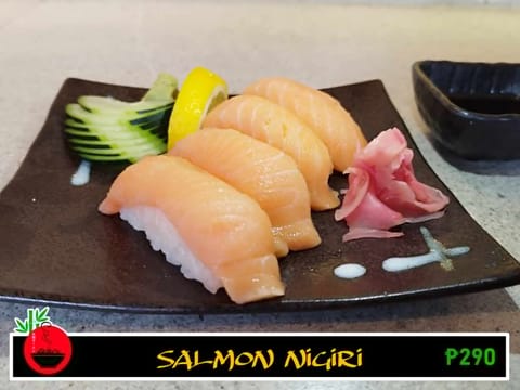 Salmon Nigiri