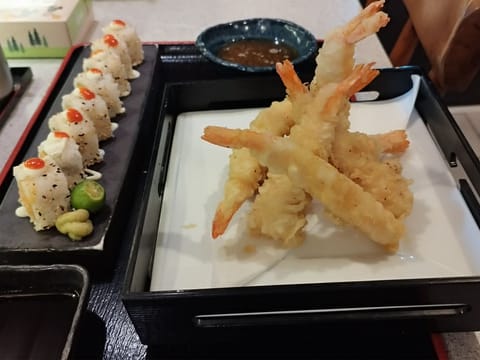 Ebi Tempura With Maki Set at Daitoku Ramen in Angeles City
