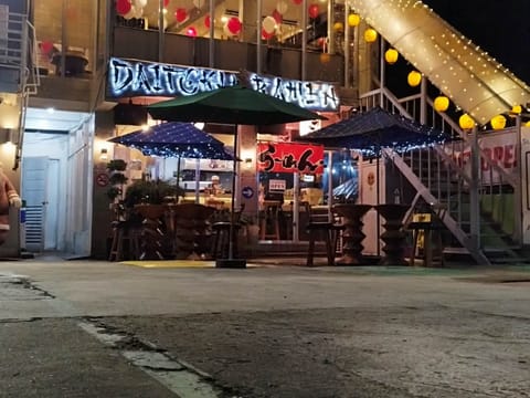Daitoku Ramen storefront, building, at night, on Friendship Highway in Angeles City