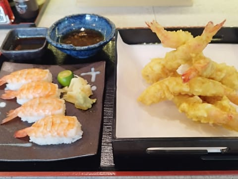 Ebi Nigiri And Tempura Set at Daitoku Ramen in Angeles City